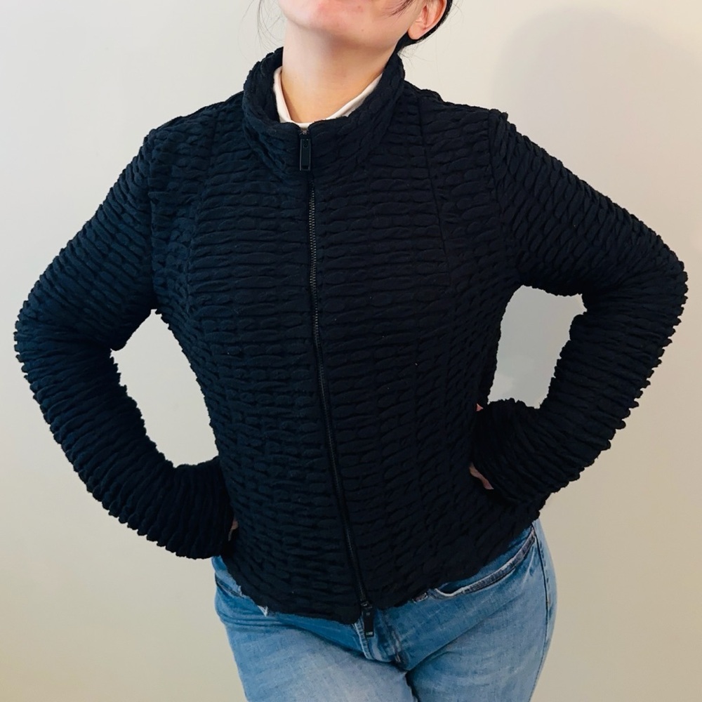 Black Textured Zip Up Sweater